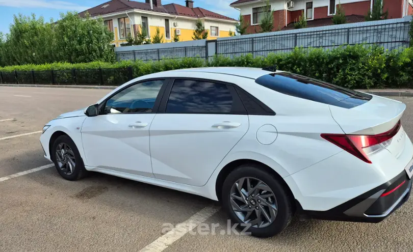 Hyundai Elantra 2024 года за 9 300 000 тг. в Астана фото 4