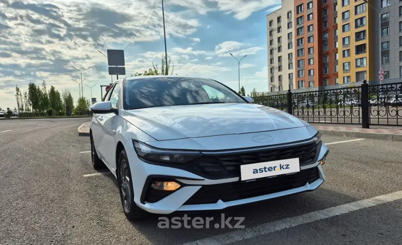 Hyundai Elantra 2024 года за 9 300 000 тг. в Астана фото 2