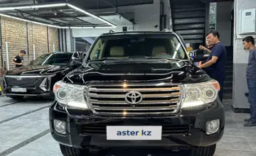 Toyota Land Cruiser 2012 года за 24 500 000 тг. в Алматы фото 3