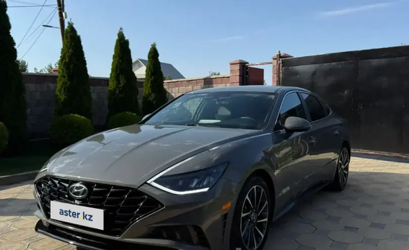 Hyundai Sonata 2022 года за 12 500 000 тг. в Алматы