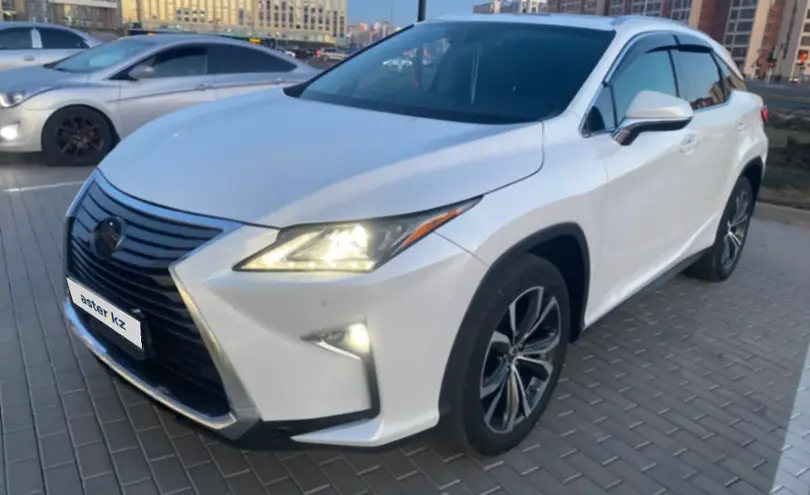 Lexus RX 2017 года за 16 500 000 тг. в Астана