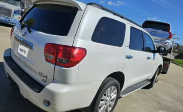 Toyota Sequoia 2014 года за 23 000 000 тг. в Алматы фото 2