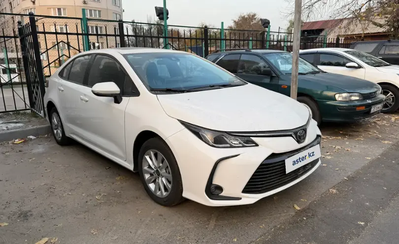 Toyota Corolla 2023 года за 10 000 000 тг. в Алматы