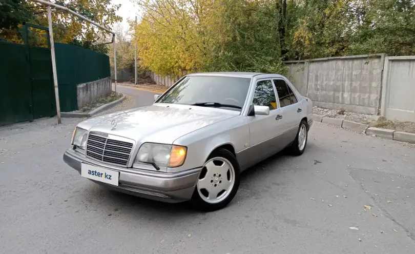 Mercedes-Benz E-Класс 1994 года за 2 700 000 тг. в Алматы