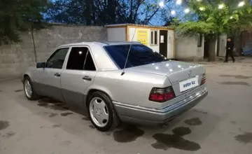 Mercedes-Benz E-Класс 1994 года за 2 700 000 тг. в Алматы фото 4