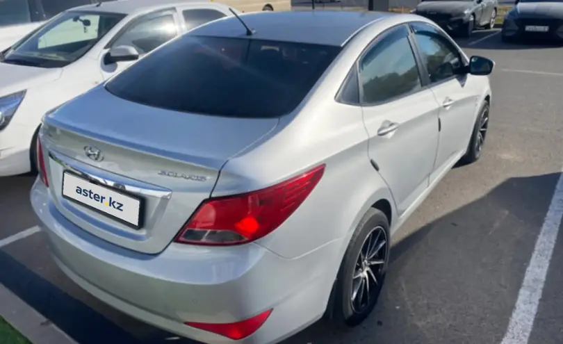Hyundai Solaris 2015 года за 5 500 000 тг. в Астана фото 5