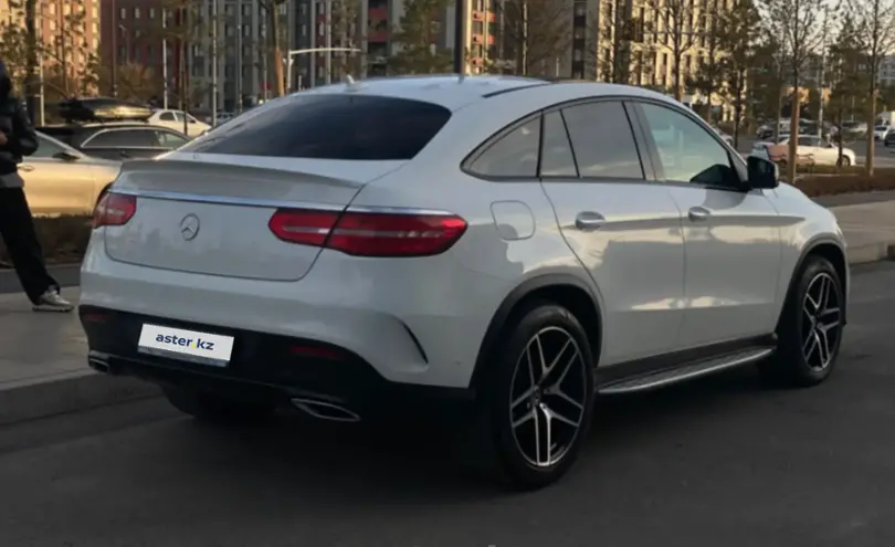Mercedes-Benz GLE 2017 года за 26 000 000 тг. в Астана фото 5