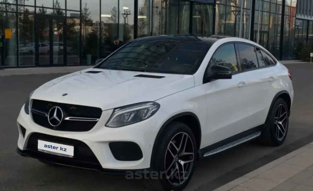 Mercedes-Benz GLE 2017 года за 26 000 000 тг. в Астана