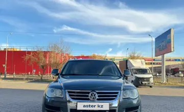 Volkswagen Touareg 2007 года за 8 000 000 тг. в Караганда фото 2
