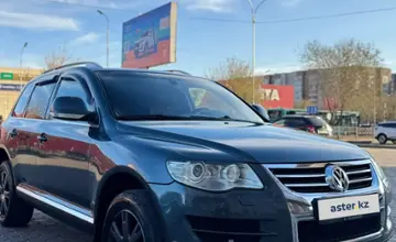 Volkswagen Touareg 2007 года за 8 000 000 тг. в Караганда фото 3