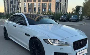 Jaguar XF 2016 года за 15 500 000 тг. в Алматы фото 4