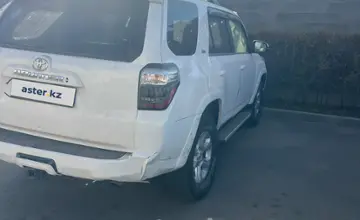 Toyota 4Runner 2020 года за 15 000 000 тг. в Астана