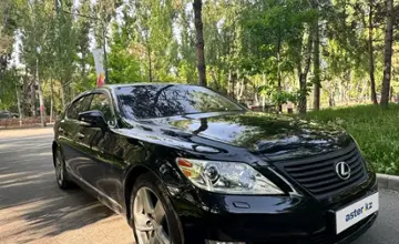Lexus LS 2011 года за 10 000 000 тг. в Алматы фото 3