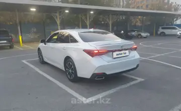 Toyota Avalon 2022 года за 14 000 000 тг. в Алматы фото 4