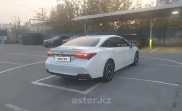 Toyota Avalon 2022 года за 14 000 000 тг. в Алматы фото 3