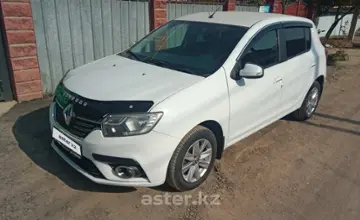 Renault Sandero 2020 года за 5 500 000 тг. в Алматы фото 1