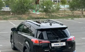 Toyota RAV4 2016 года за 11 500 000 тг. в Атырау