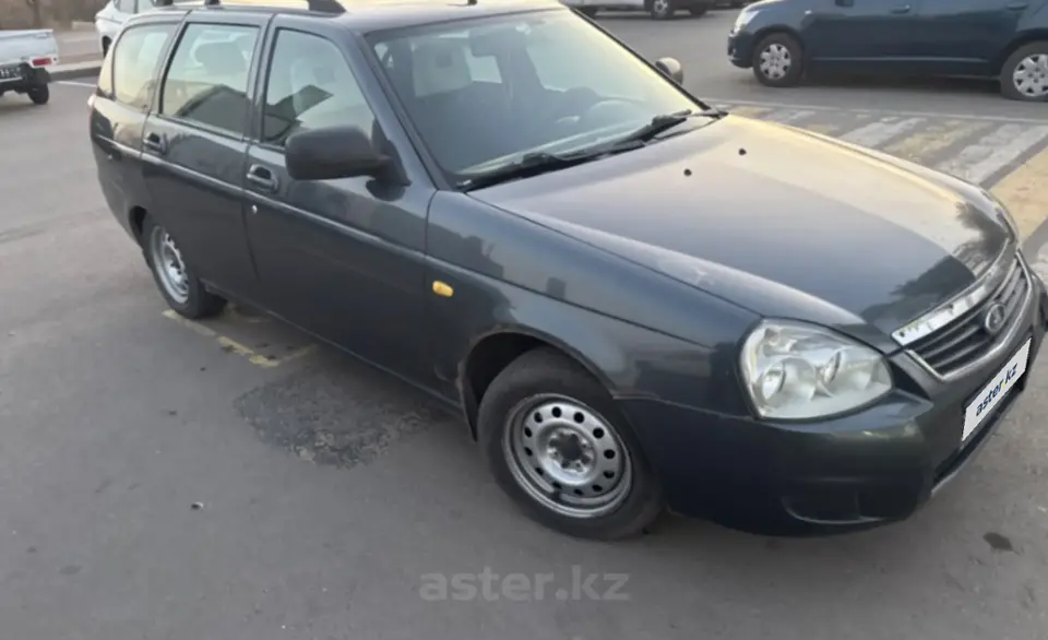 LADA (ВАЗ) Priora 2013 года за 2 000 000 тг. в Астана фото 3
