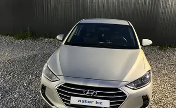 Hyundai Elantra 2017 года за 7 500 000 тг. в Костанай фото 2