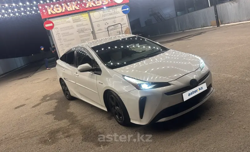 Toyota Prius 2019 года за 13 100 000 тг. в Атырауская область фото 3