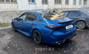 Toyota Camry 2018 года за 13 500 000 тг. в Павлодар фото 2