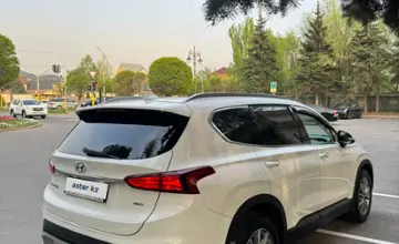 Hyundai Santa Fe 2019 года за 12 000 000 тг. в Алматы фото 3