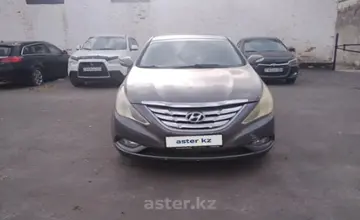 Hyundai Sonata 2011 года за 5 500 000 тг. в Актобе фото 2