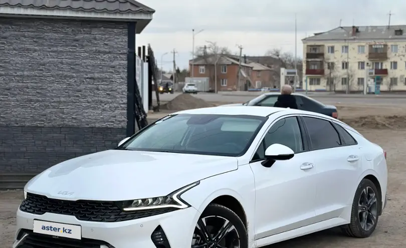 Kia K5 2024 года за 13 800 000 тг. в Караганда