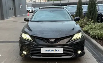 Toyota Camry 2023 года за 18 500 000 тг. в Алматы фото 2
