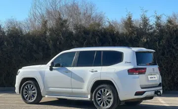 Toyota Land Cruiser 2022 года за 45 000 000 тг. в Актобе фото 3