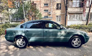 Volkswagen Passat 2000 года за 3 300 000 тг. в Алматы фото 3