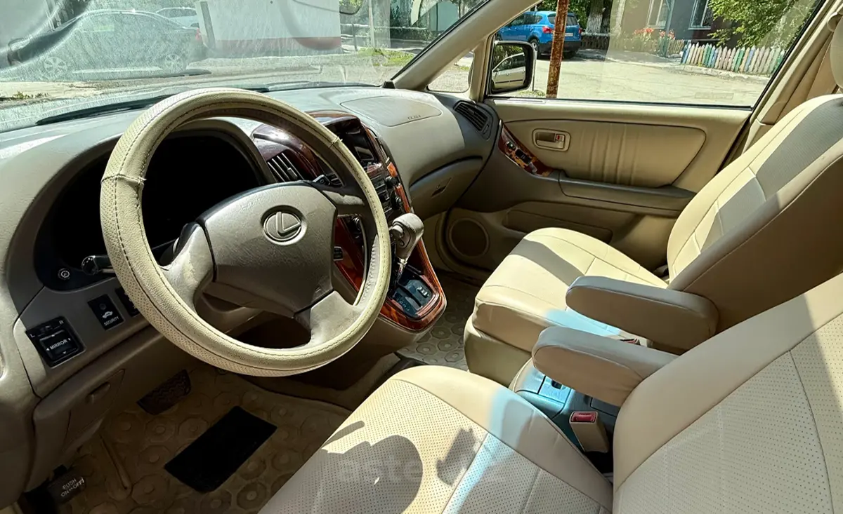 Lexus RX 1999