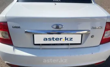 LADA (ВАЗ) Priora 2014 года за 2 500 000 тг. в Астана фото 2