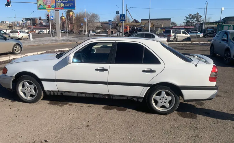 Mercedes-Benz C-Класс 1995 года за 750 000 тг. в Караганда