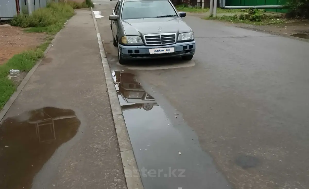 Mercedes-Benz C-Класс 1994 года за 850 000 тг. в Астана фото 1