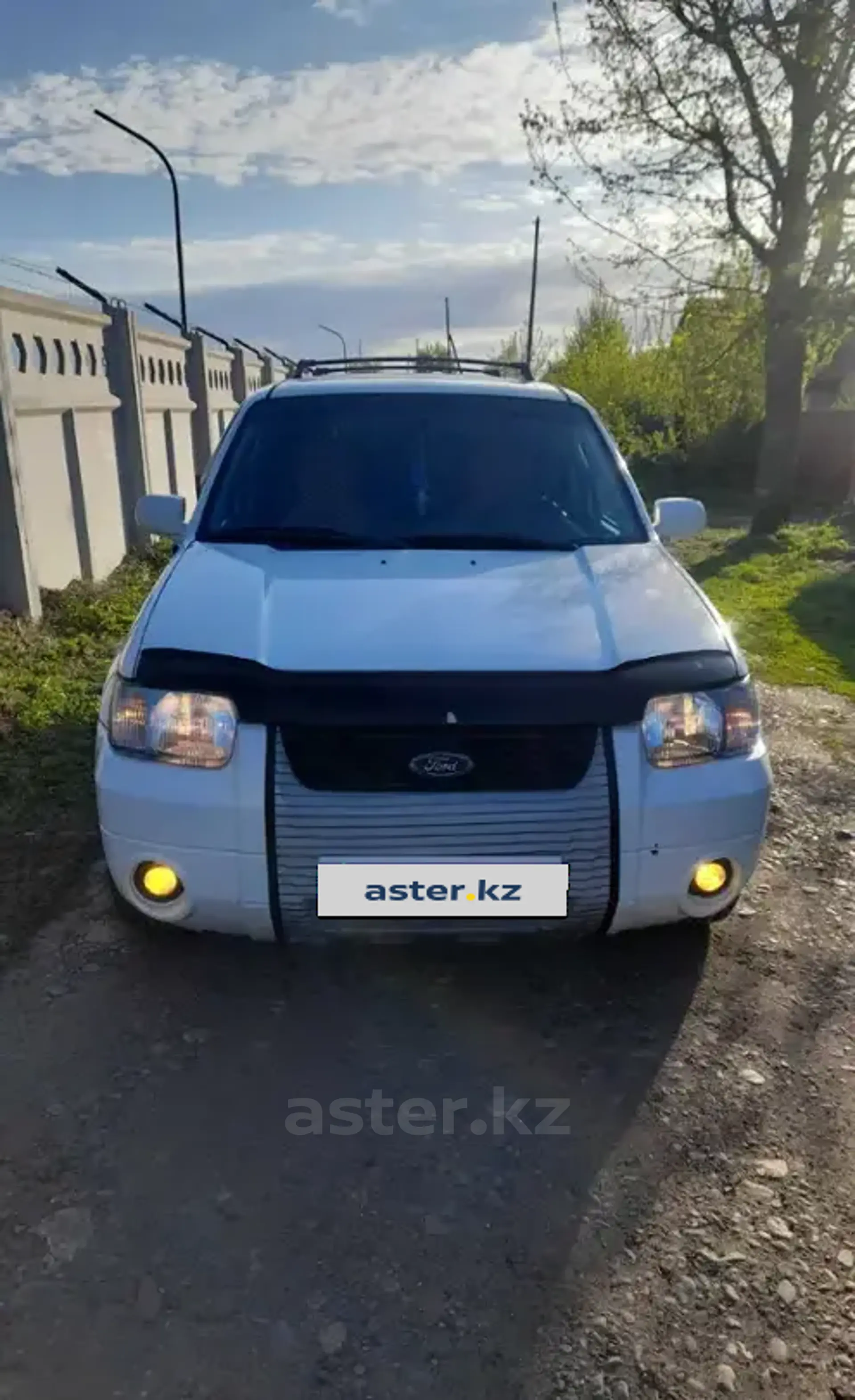 Ford Escape 2004 года за 3 800 000 тг. в Усть-Каменогорск фото 2