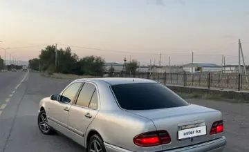 Mercedes-Benz E-Класс 1997 года за 3 200 000 тг. в Талдыкорган фото 4