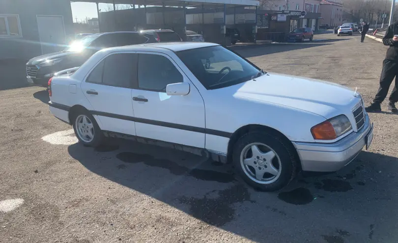 Mercedes-Benz C-Класс 1995 года за 750 000 тг. в Караганда фото 3