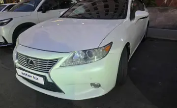 Lexus ES 2015 года за 12 000 000 тг. в Алматы фото 1