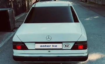 Mercedes-Benz W124 1991 года за 1 500 000 тг. в Караганда