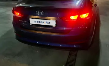 Hyundai Elantra 2018 года за 7 490 000 тг. в Астана фото 3
