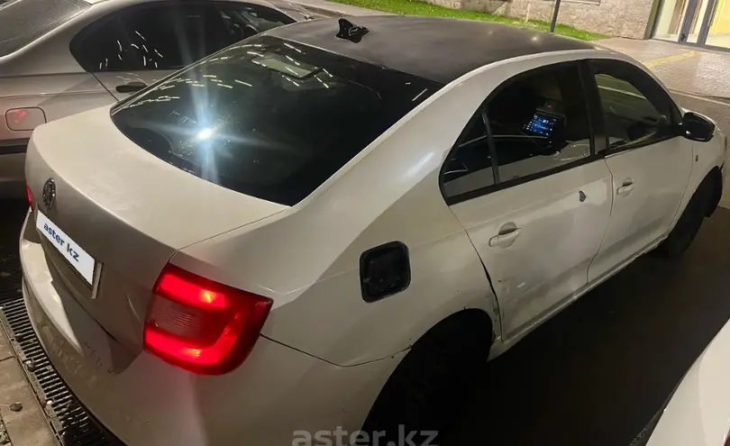 Skoda Rapid 2013 года за 1 800 000 тг. в Алматы фото 4