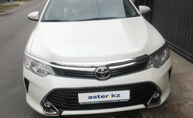 Toyota Camry 2017 года за 13 000 000 тг. в Алматы