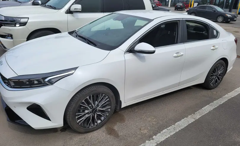 Kia Cerato 2023 года за 13 000 000 тг. в Алматы