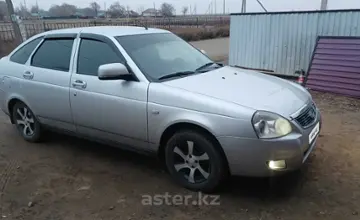 LADA (ВАЗ) Priora 2011 года за 2 450 000 тг. в Актобе фото 2