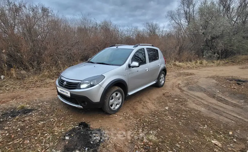 Renault Sandero 2014 года за 3 800 000 тг. в Караганда