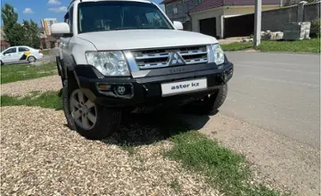 Mitsubishi Pajero 2013 года за 13 000 000 тг. в Астана фото 3