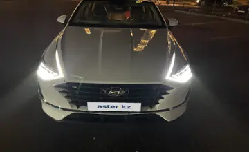 Hyundai Sonata 2023 года за 11 800 000 тг. в Астана фото 2