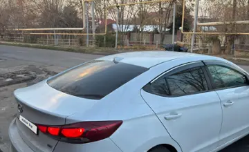 Hyundai Elantra 2018 года за 6 000 000 тг. в Алматы фото 3