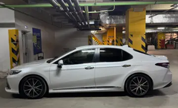 Toyota Camry 2022 года за 14 000 000 тг. в Актюбинская область фото 4